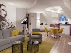 -居丽装饰空间设计(奉贤店整合到徐汇总部)