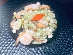 鸡头米炒凤尾虾-童福兴·南京菜(老门东店)