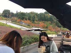 -UNI UNI(环亚凯瑟琳店)