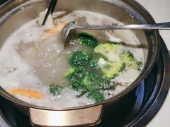 -喃喃椰·糟粕醋椰子鸡火锅(七堡花园店)