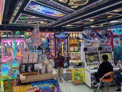 -卡通尼乐园(印象汇店)