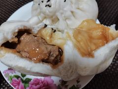 -白玉兰食品(中山公园龙之梦店)