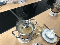 -不老仙金汤虾丸火锅