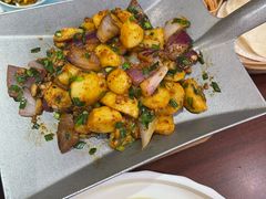 -魏铭鱼头捞饭(晋阳路店)