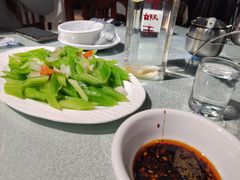 西芹鲜百合-好妈王饺子(滂江街店)