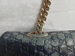 -爱革·洗衣改衣·洗鞋修鞋·洗包修包·奢侈品护理(宝地广场店)