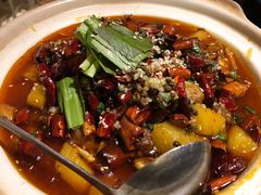 纳西锅仔洋芋鸡-云之南(八里庄店)