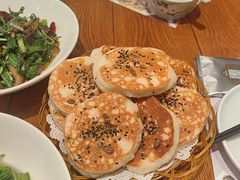 -黄泥岗·地道湖北菜(奥特莱斯店)