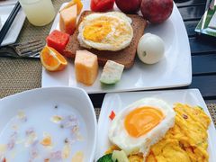 -三亚湾海居铂尔曼度假酒店