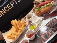 -The Habit Burger Grill 哈比特汉堡(复兴soho店)