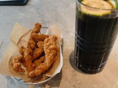-必胜客(尹山湖歌林公园店)