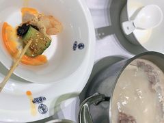 -红鼎豆捞·非遗鲍皇汤火锅(宝丰路店)