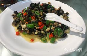 Dry Stir-Fried Snail Meat