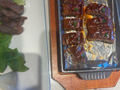 -韩香福烤肉庄园(荣成店)