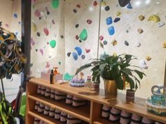 -ROCKPLUS攀岩馆(环宇城店)