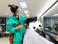 -川和潮人