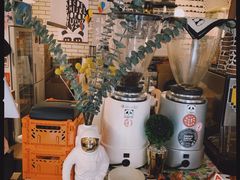 -熊猫一间店欧式奶茶铺