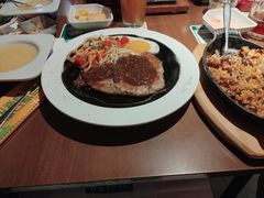 -豪客来牛排(空港华联店)