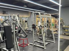 -超鹿运动(五四路恒力城店)