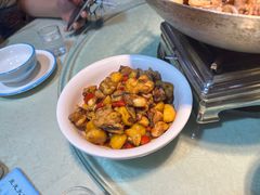 -昱龙大盆牛蛙馆(三兴街总店)