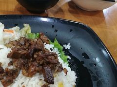 -陈老斯呼尔嗨吃烧烤(科巷店)