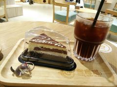 -藏猫猫咖啡主题馆(中央大道店)