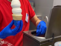-DQ·蛋糕·冰淇淋(湖景东路店)