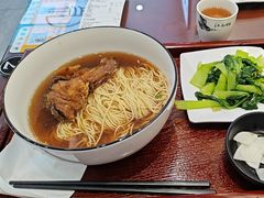 -百年老字号·观振兴蟹黄面·三虾面·苏式面(观前街富仁坊巷店)