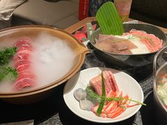 -三出山火锅(南京万象天地店)