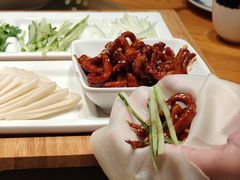 -娜仁图雅蒙古美食村(33小镇店)