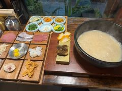 -银米·云南传统过桥米线(双廊黑金冠店)