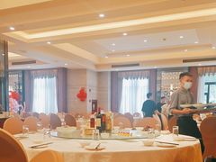 -品悦酒店(三林古镇店)