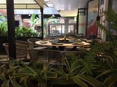 露天位-何师烧烤Pro ·江湖川菜·小龙虾·精酿(太古里旗舰店)