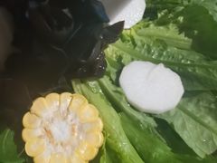 -尚尚仙·酸汤猪手·猪肚鸡火锅(华联万柳购物中心店)