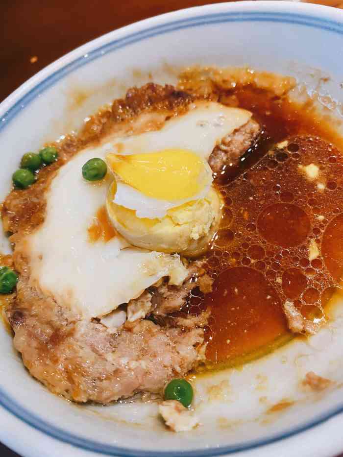 银壶食府-"哈哈,在异地两个老友又聚在了一起,当晚只.