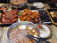 -花食间餐吧(远大购物中心群力店)
