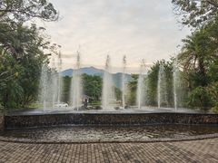 -水底山庄园温泉