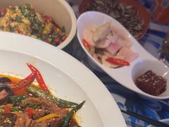 -川流不息·地道川菜·小龙虾(新松江路店)
