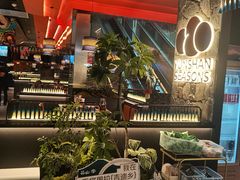 -芸山季·云南山珍菌火锅(人民广场来福士店)