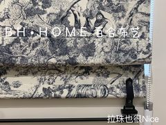 -百合布艺丨窗帘墙布软装(轻纺市场店)