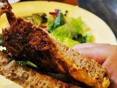 -JINNS锦时 steak&pizza(浸信会礼拜堂旧址店)