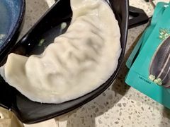 -蚝堡·生蚝海鲜烧烤物种起源•海肠捞饭(刘公岛店)