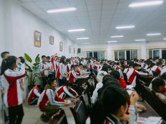 -成都濑川外国语学校