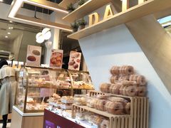 面包甜点陈列柜-BreadTalk面包新语·烘焙蛋糕(富力海珠城店)