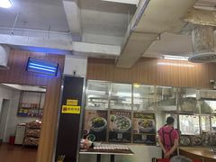 -潮镇老尾牛杂(环城西路店)