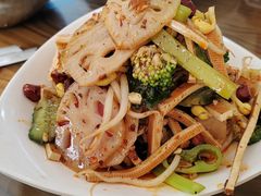 -新疆大盘鸡·十八年老店