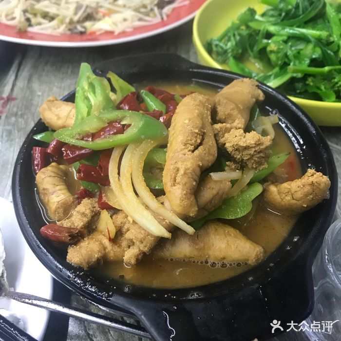 知者来特味吃店鱼籽煲图片 - 第2张