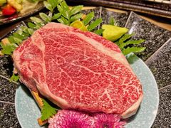 -铭牛烧肉·和牛海鲜自助(高新月牙湖店)