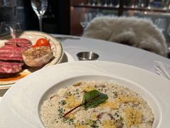 -MONICH牛排融合餐厅(和义大道购物中心店)