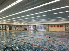 -蓝天国际游泳培训基地(华腾园店)